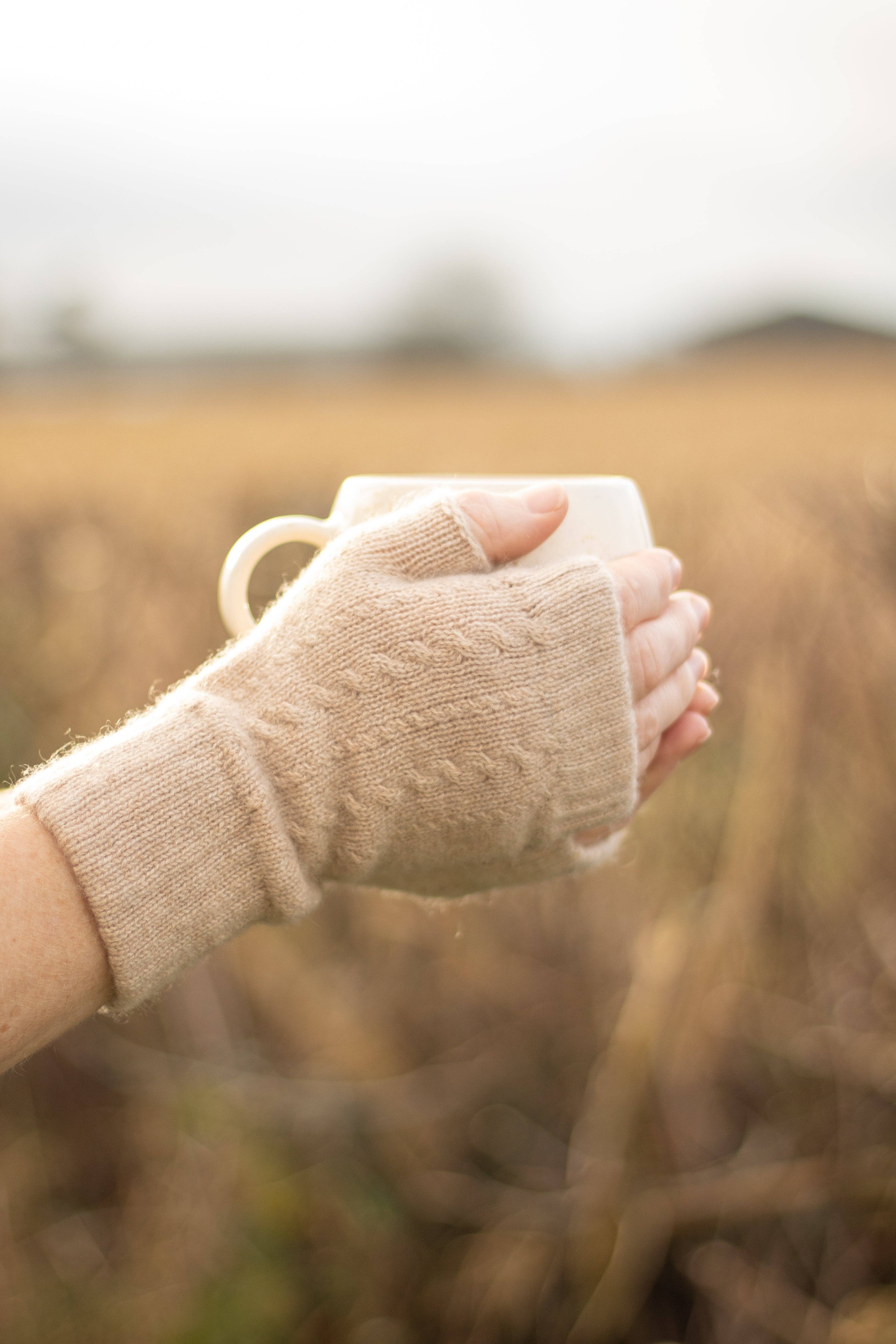 Highland & Herringbone Country - Wholesale Gloves - Women's - Cawdor Cashmere Wristwarmers - Latte3