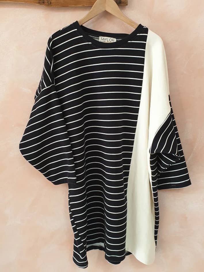 Robe pull en coton biologique à rayures contrastées pour la vente par Rudan