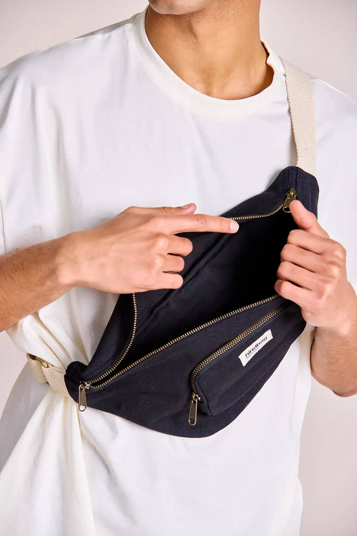 Hindbag - Wholesale Belt Bag - Women's - Sofia Black Fanny Pack4