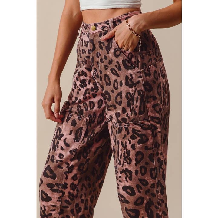 IVE - Wholesale Pants - Women's - VINTAGE WASHED LEOPARD MID PANTS