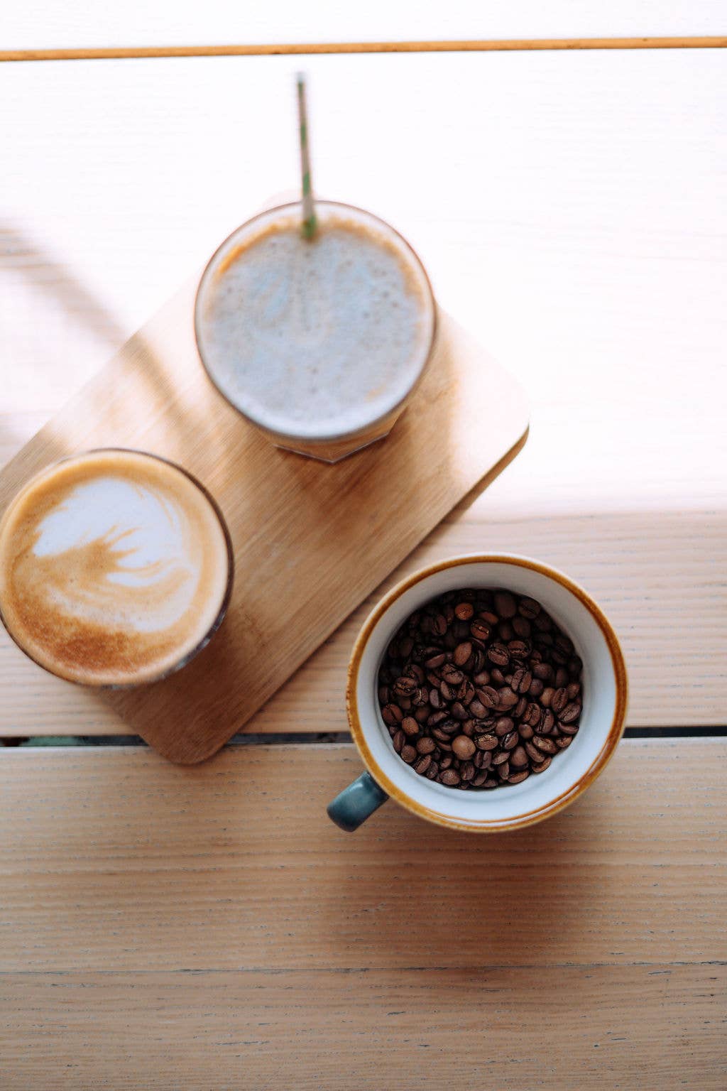 Girls Who Grind Coffee – wholesale Ground coffee – Coffee Beans, Mujeres de Colombia, washed single origin.6