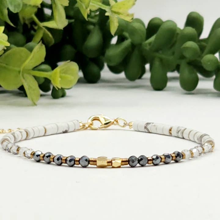Meraki Gemstones - Wholesale Beaded Bracelet - EMPATH PROTECTION-Terahertz/C. Quartz/White Howlite Bracelet