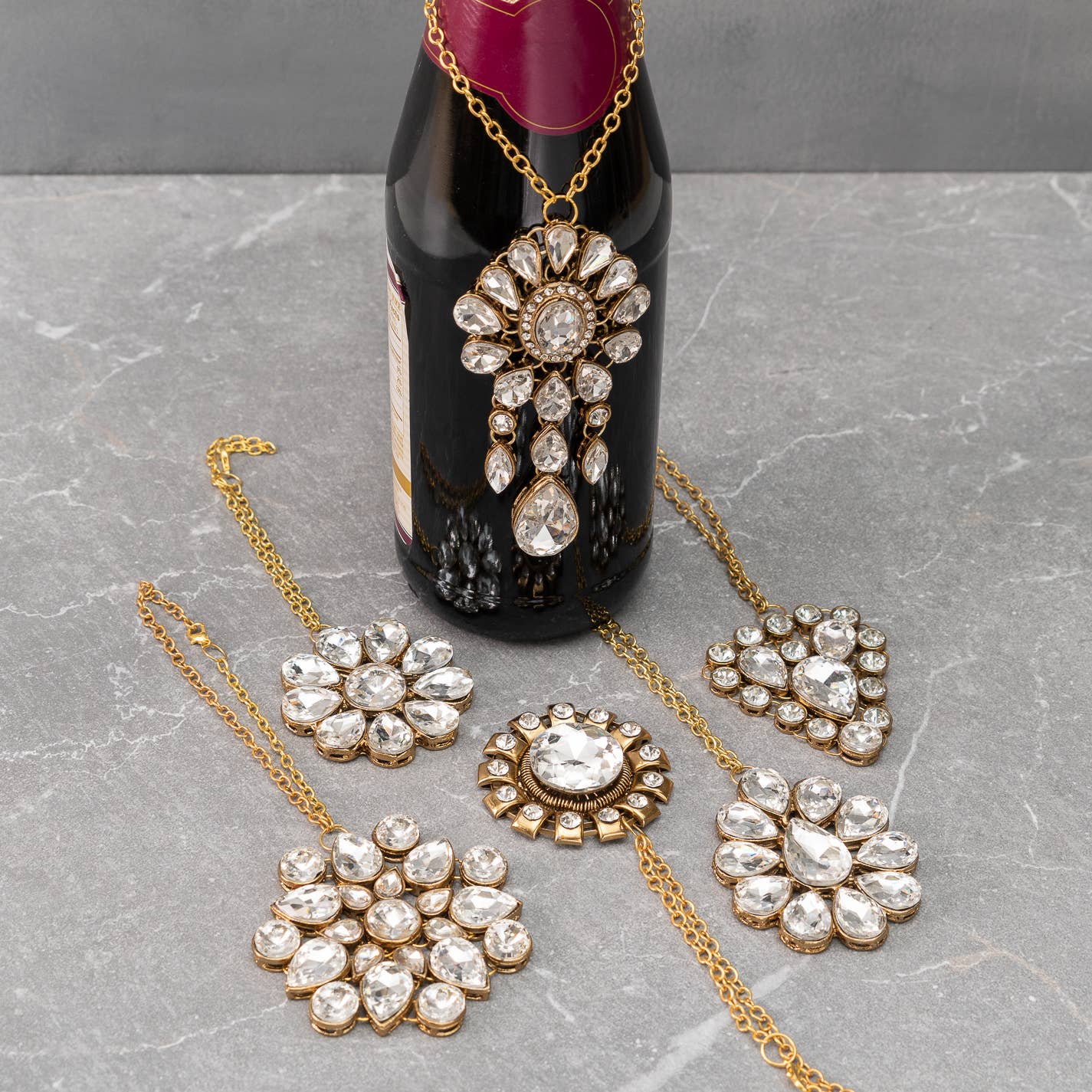 India Handicrafts Inc – wholesale Wine charm – Wine Bottle Charms, Asst.61