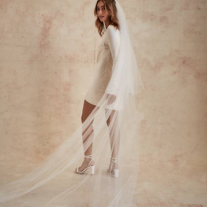 Dove Grey Accessories - Wholesale Veil - Women's - Scarlett Two-Tier Veil2