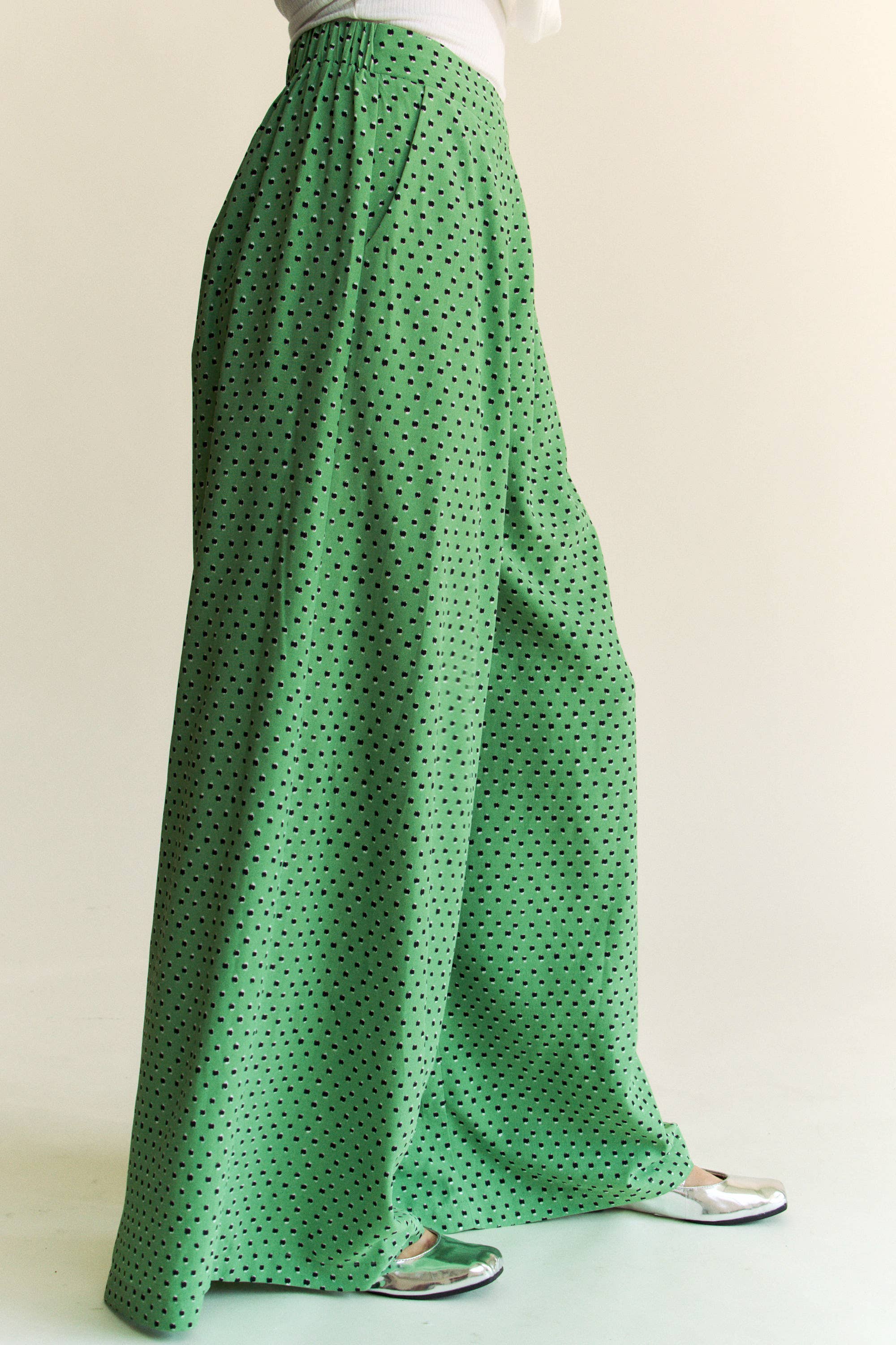 Davi & Dani - Vente Pantalon – femme - PANTALON LONG À CEINTURE ÉLASTIQUE PLISSÉE10