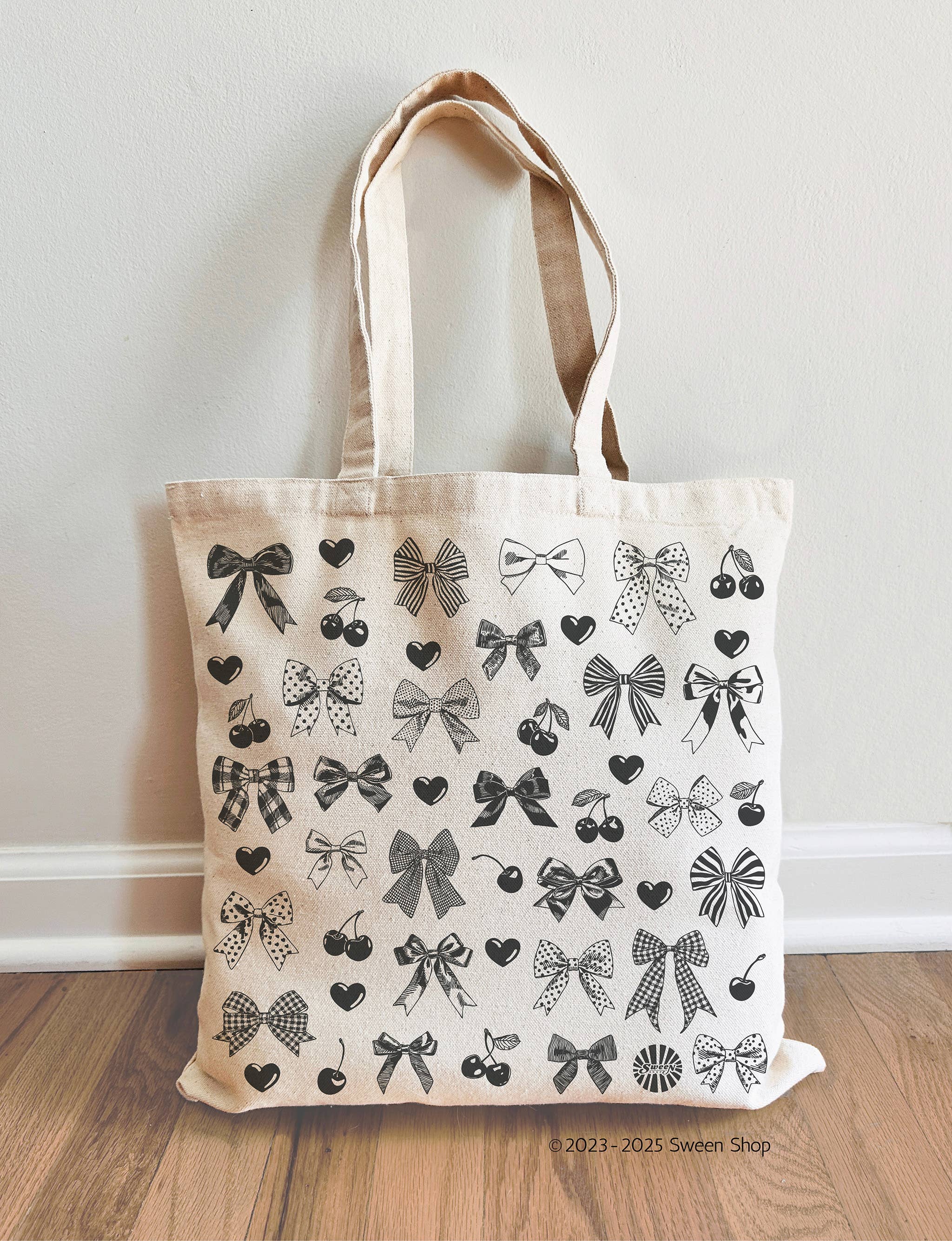 Sween Shop - Wholesale Tote Bag - Women's - Cherry Heart & Bow Coquette Canvas Tote Bag Gift