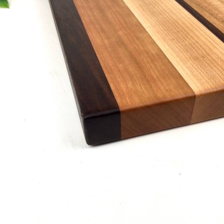 Scrappy's Workshop - Wholesale Cutting Board - Walnut, Maple & Cherry Wood Cutting board - Classic Style8