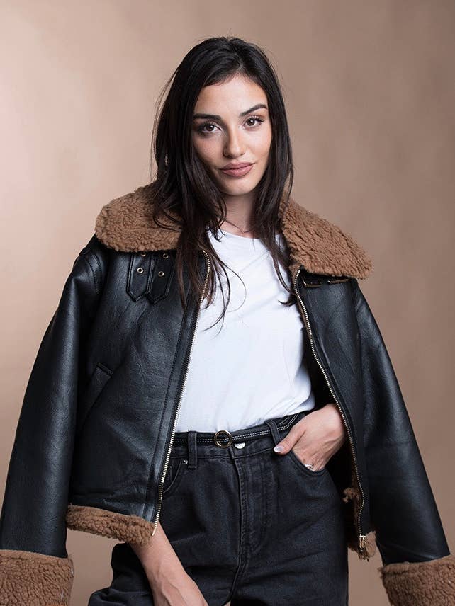 SWEET MAGIC MODA Y COMPLEMENTOS - Wholesale Jacket - Women's - SHEEP JACKET WITH ZIPPER 4