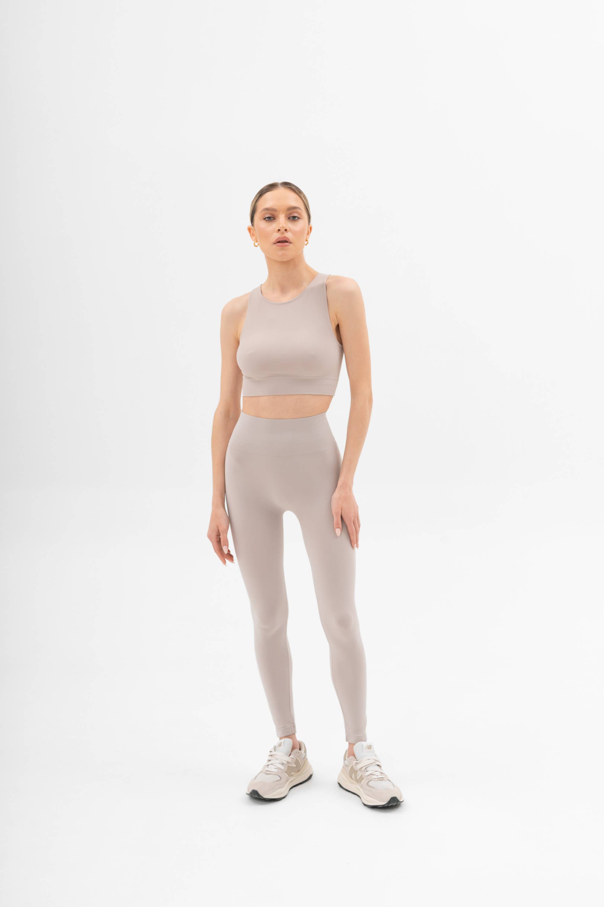 SIAWEAR - Wholesale Athletic Top - Women's - Sportsbra light ribs ATMOSPHERE Yoga Pilates  🇮🇹4