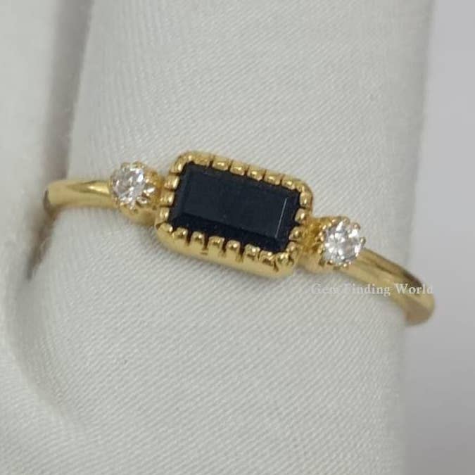 925 Silver Black Onyx Baguette Engagement Ring with Zircon for wholesale by Rishi Jewelry