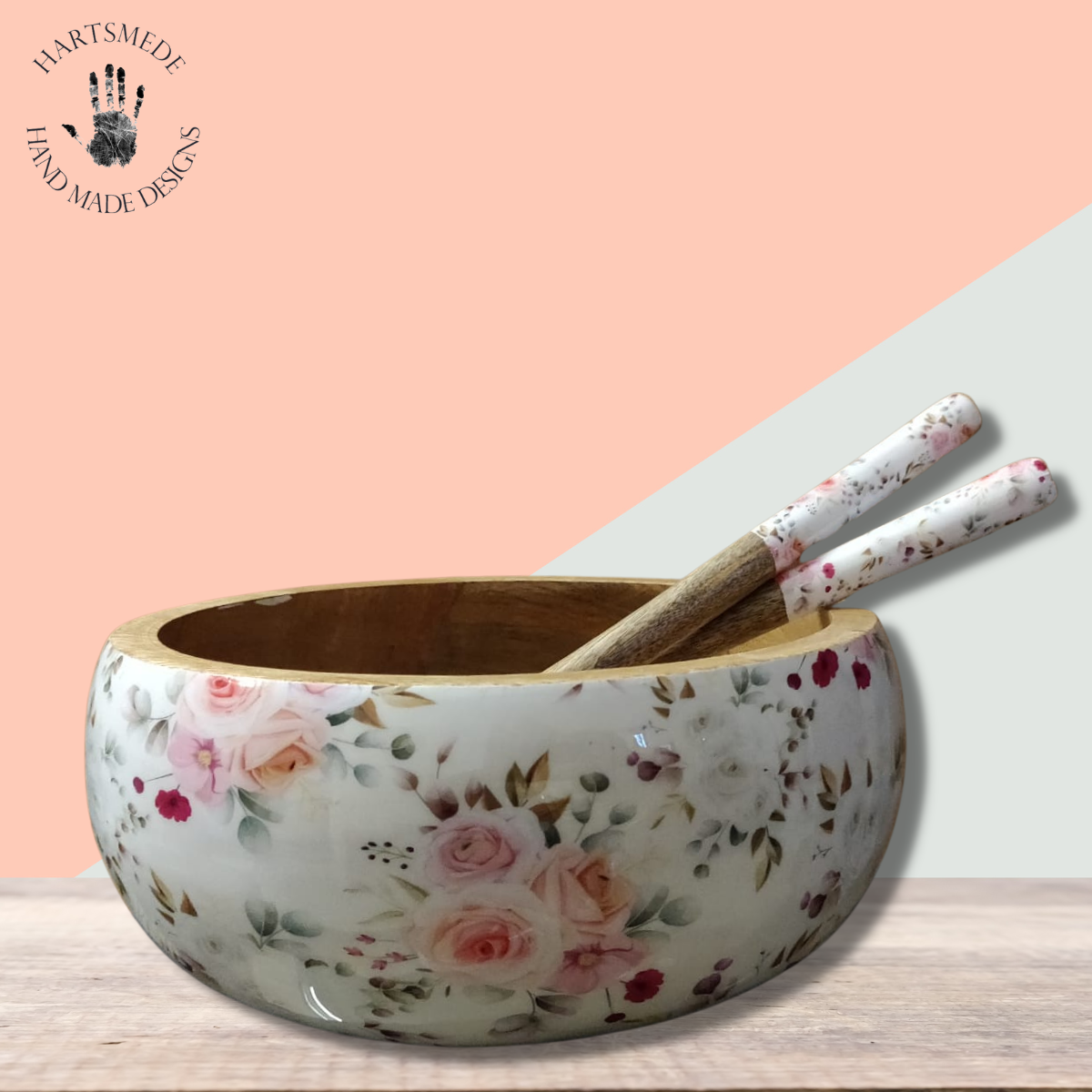 Hartsmede – Engroshandel Serveringsskål – Stor træ serveringsskål sæt med låg & skeer salatskål1