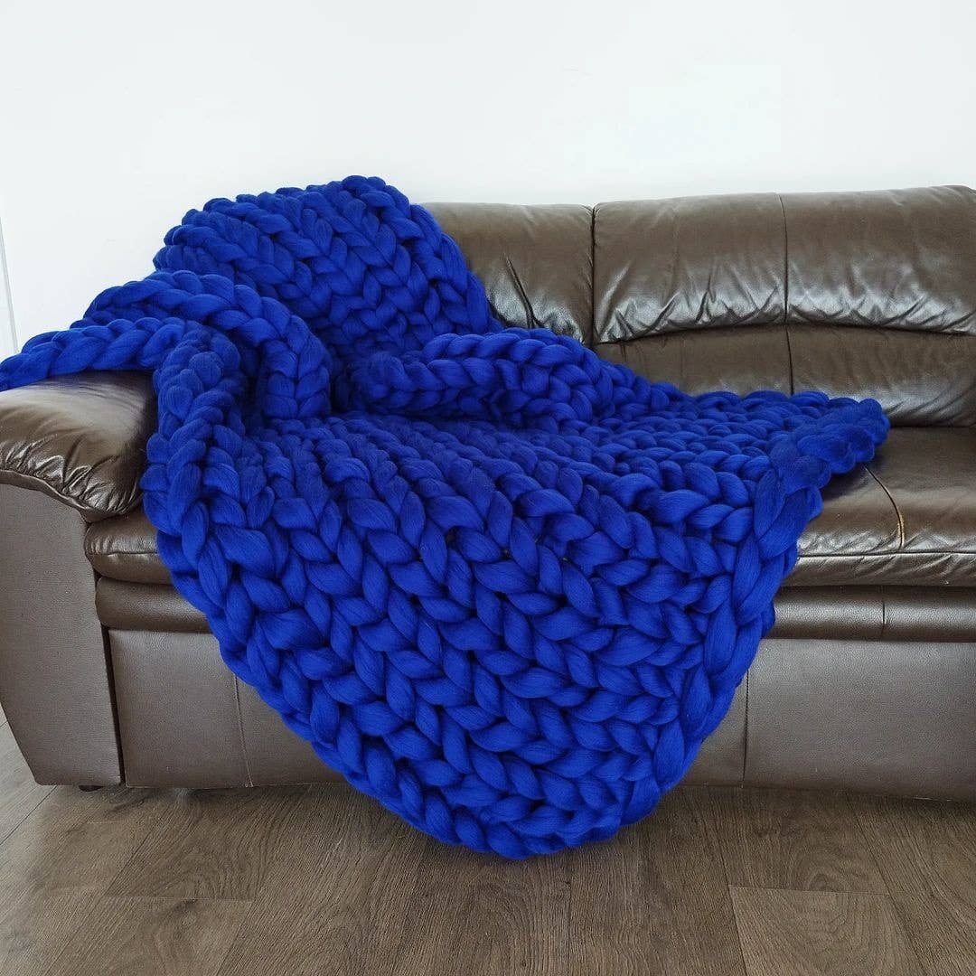 Chunky Wool Studio - Wholesale Throw Blanket - Chunky Knit Blanket  - 30 colors available12