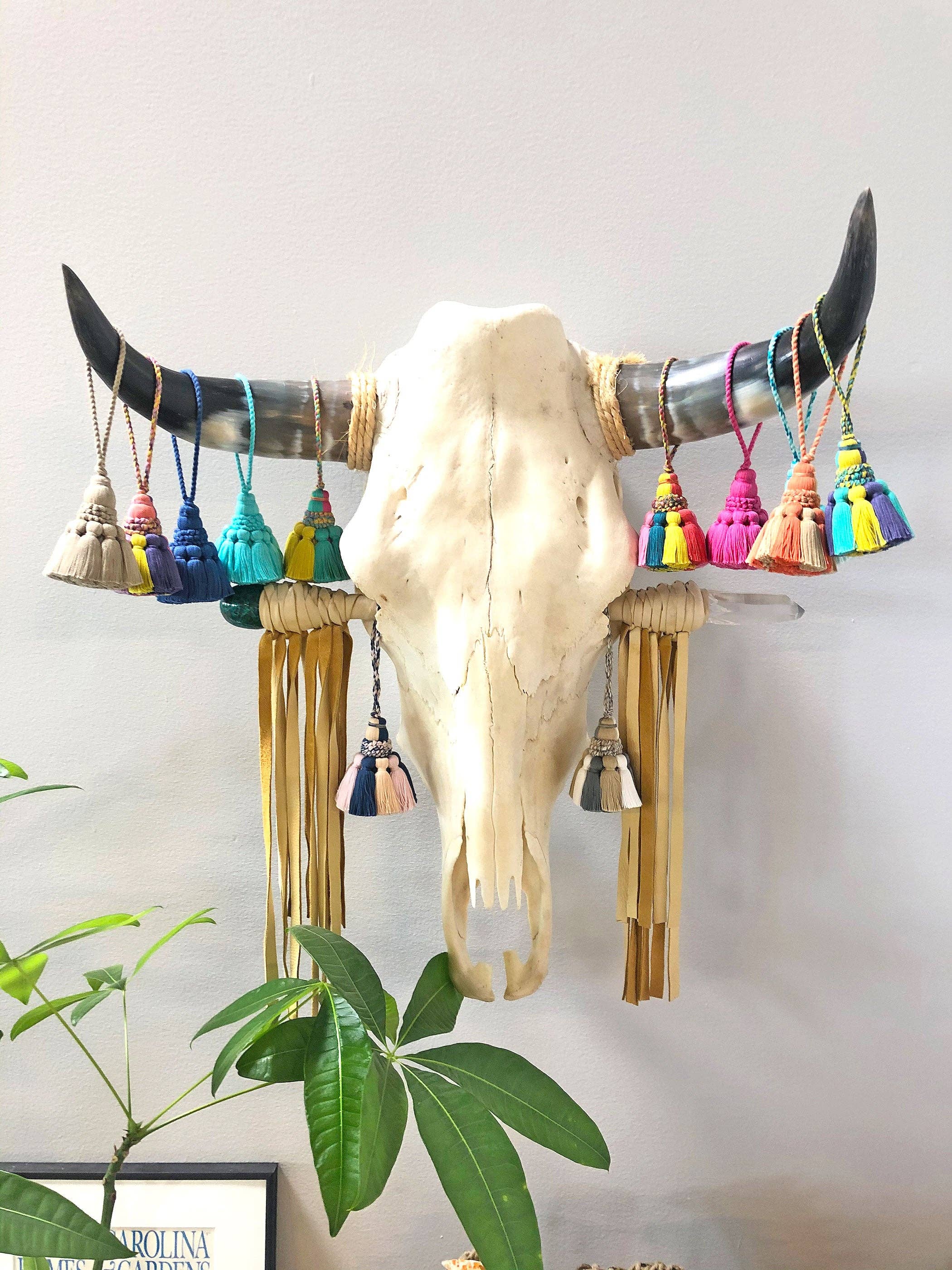 Woman Shops World – wholesale Purse/bag accessory – Women’s – Temple Belle Home Decor Tassels, Purse Charms, Bag Swag, 7"2