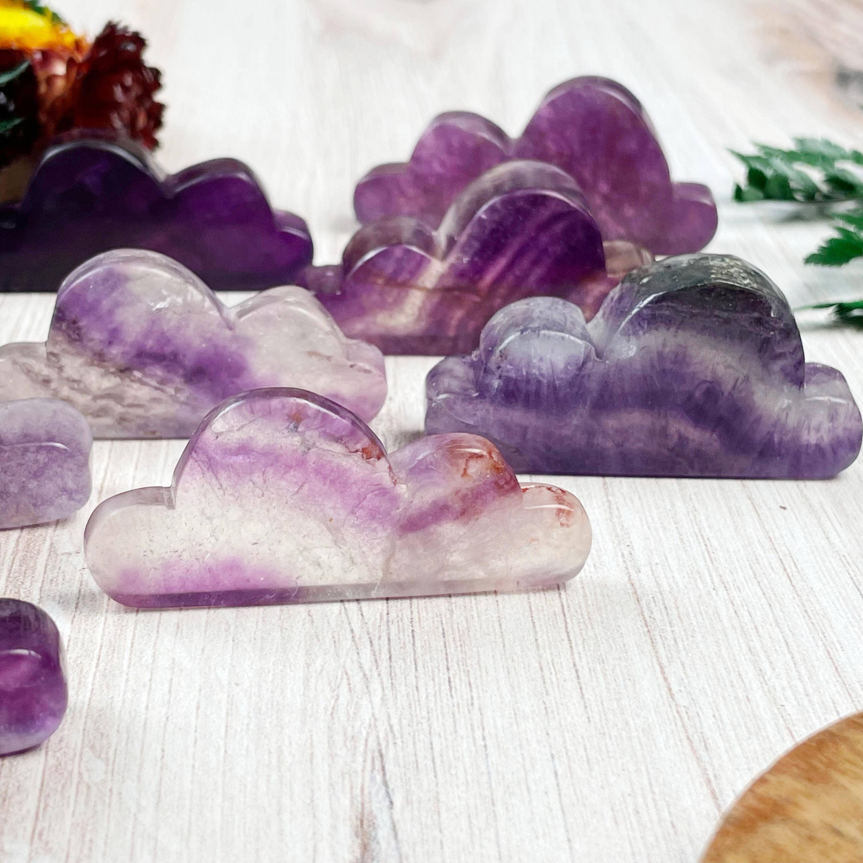 Ewelina Pas Jewelry - Vente Pierre et cristal de spiritualité - Sculpture sur nuage de fluorite violette4