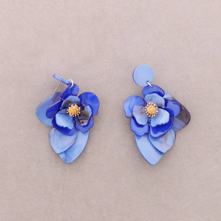 Sonata - Vendita all'ingrosso Gioielli a scatto - Orecchini pendenti in resina a forma di fiore3