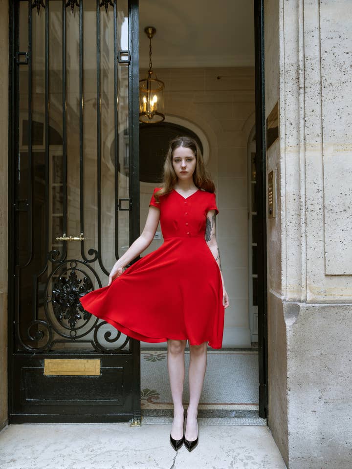 Ma Penderie Vintage - Wholesale Dress – Women's - Retro Fit and Flare Crepe Dress0