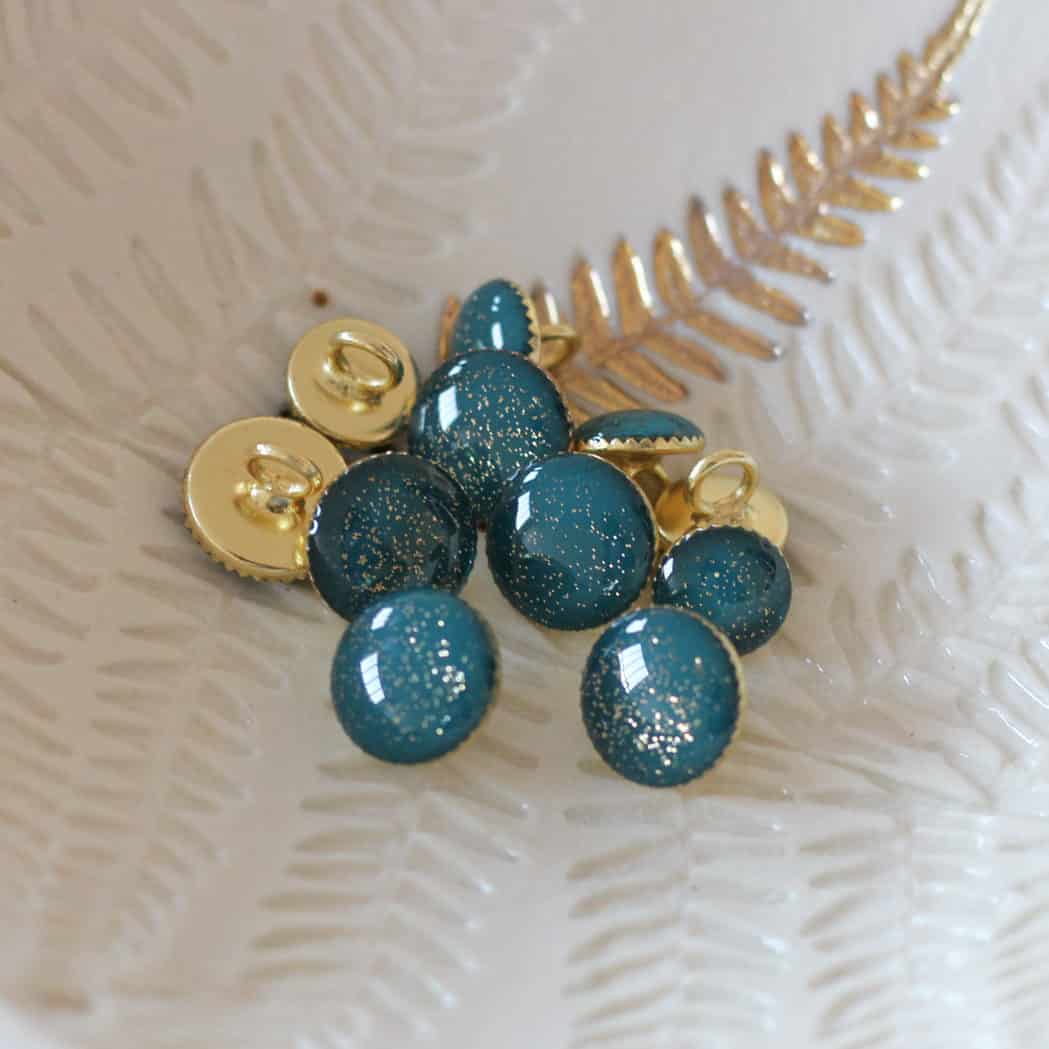 Lise Tailor - Vendita all'ingrosso Bottone a pressione/da cucire - Bottoni a forma di stivaletto con paillettes dorate9