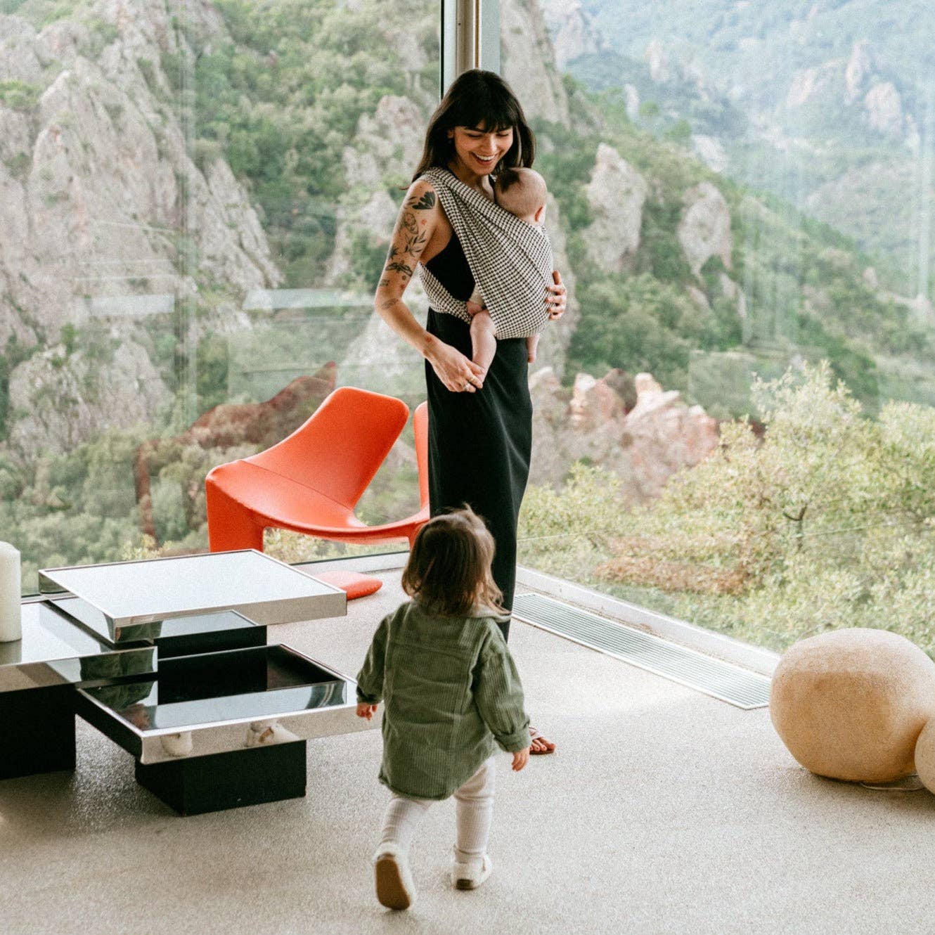 Studio Romeo - Wholesale Baby Wrap/Sling - Knotless baby carrier - Moss5