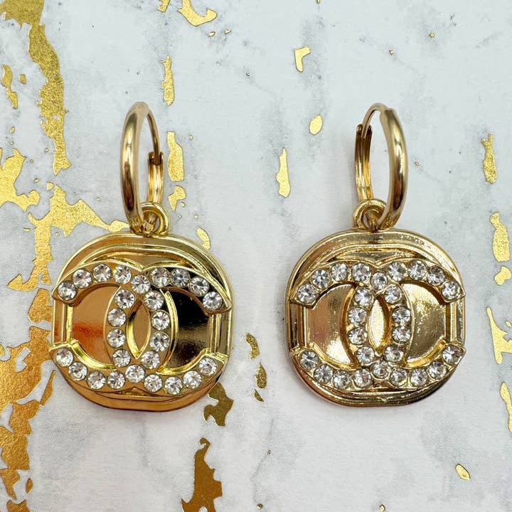 Créoles en or 14 carats pour la vente par Golden Girl Jewelry