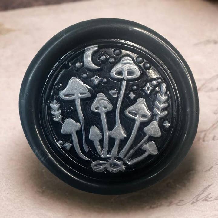 Mini Sello de Cera de Champiñón – Pegatinas de Cera de Soja Góticas para Invitaciones, Diarios y Regalos para venta al por mayor de Gothic Garage