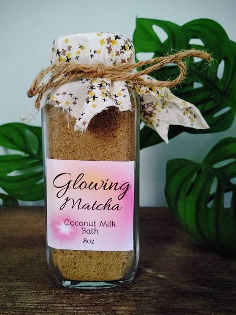 Trempage corporel au matcha "éclatant" pour la vente par The Wynter Rose