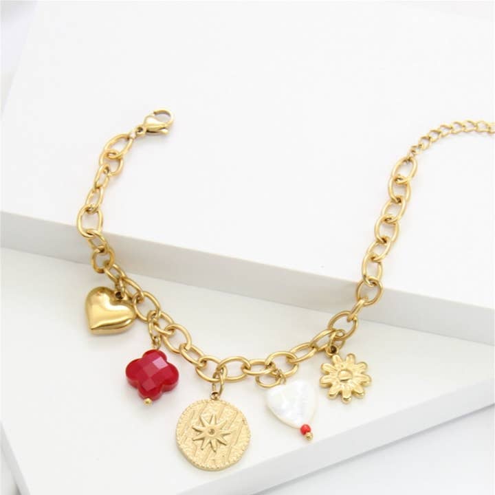 BELLISSIMA BIJOUX - Wholesale Charm/Dangle Bracelet - Stainless Steel Bracelet With Gold Star And Heart Charms0