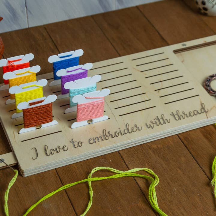 Embroidery craft – wholesale Material för broderi/korsstygn – Spolställ med magnetisk nålhållare & trähållare för broderigarn