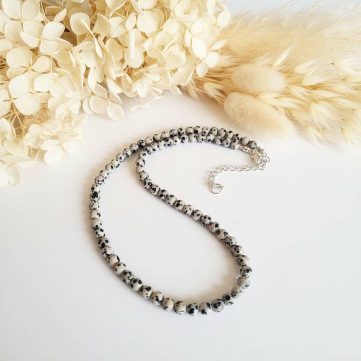 Collana Pietra Diaspro Dalmata per la vendita all'ingrosso da parte di Produtos Namasté