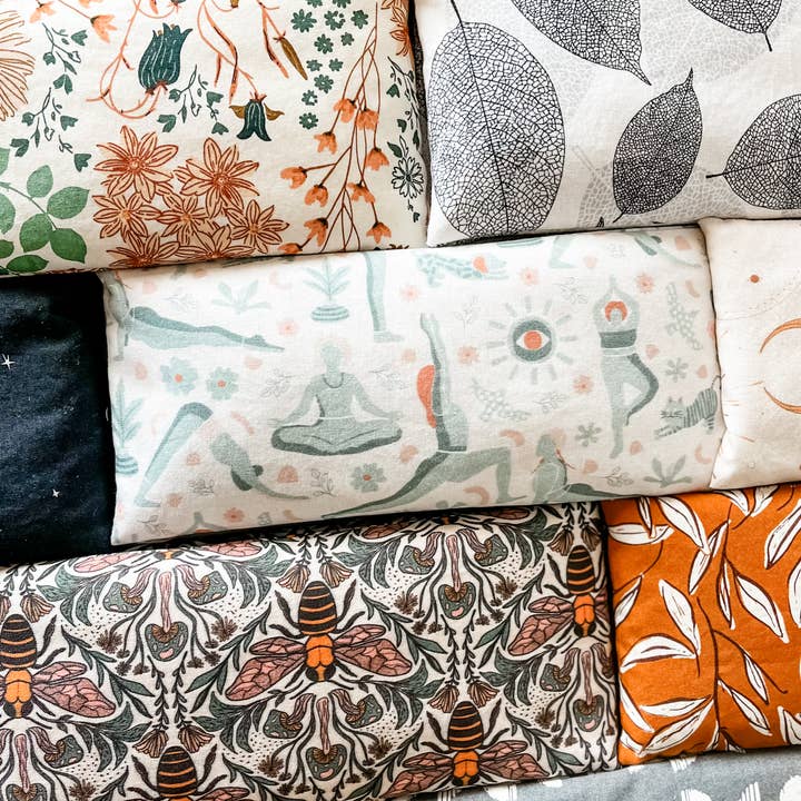 The Bohemian Box Shop - Wholesale Hot/Cold Compress - Hot & Cold Therapy Neck Wrap - Earth Botanicals