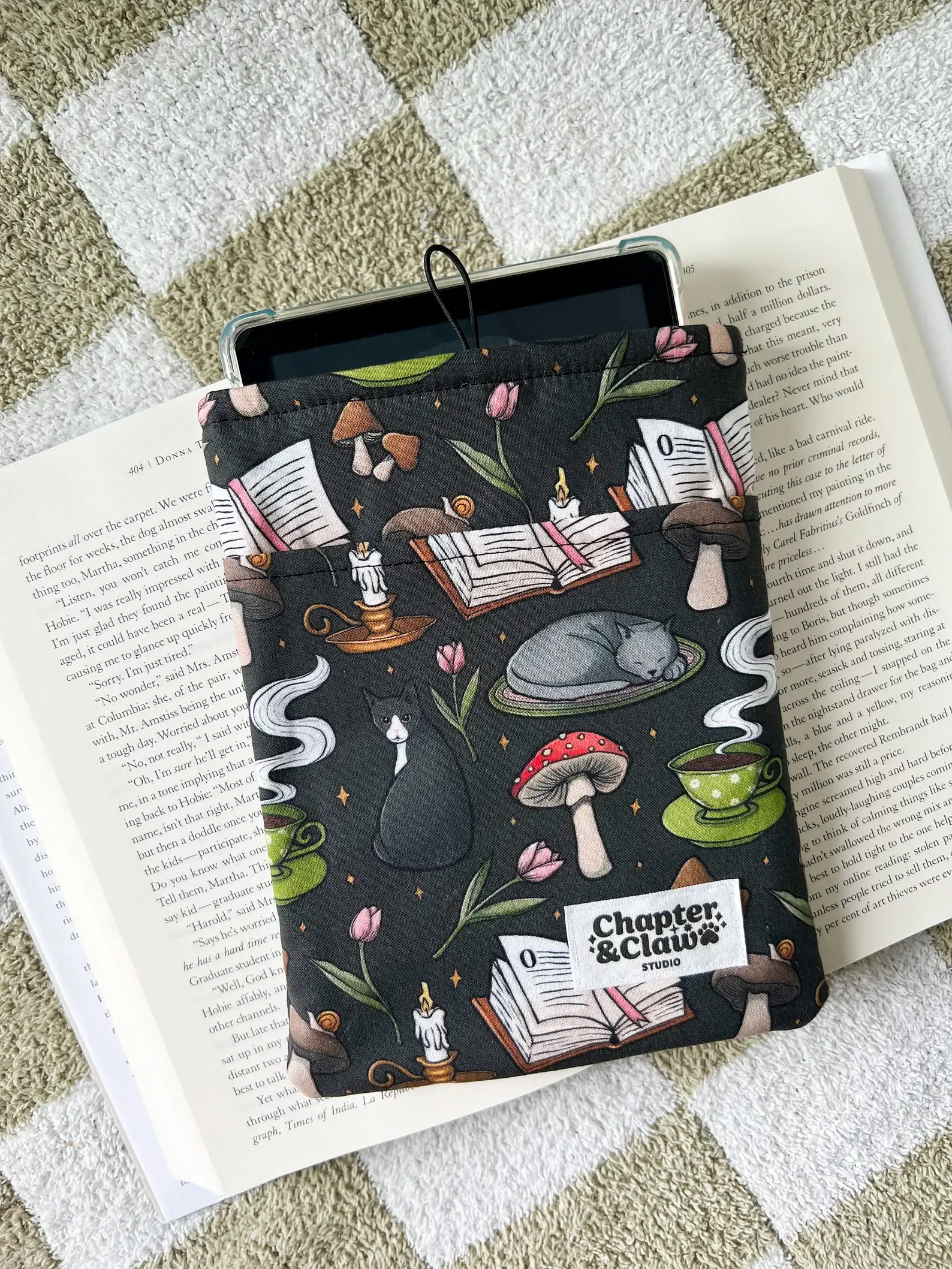 Chapter & Claw Studio - Wholesale Book Cover - Cozy Cats Handmade Padded Book Sleeves3