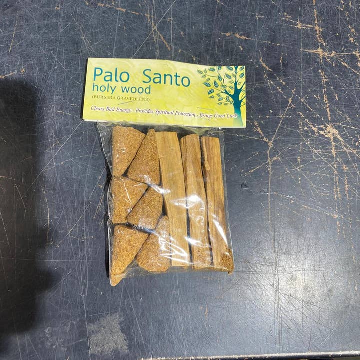 Quasar Gems USA – wholesale Spiritual stone/crystal – Palo Santo Cones and Sticks Set1