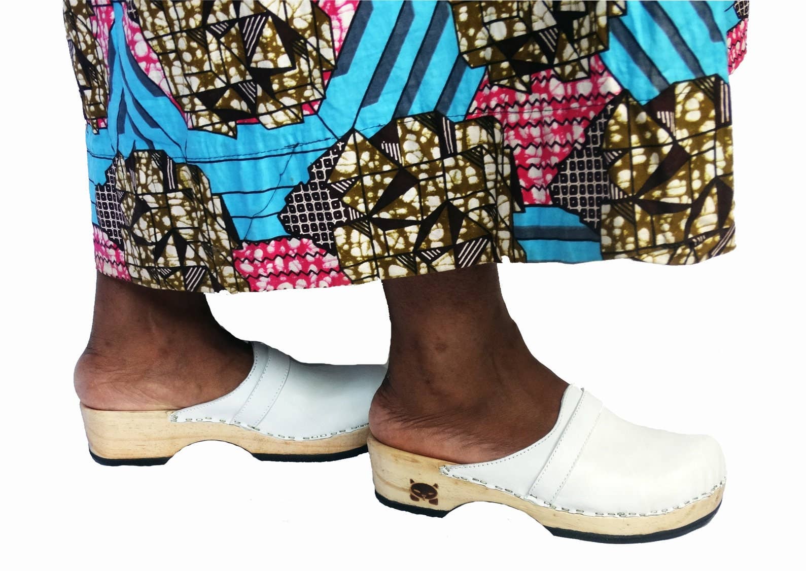 OMES – wholesale Clogs – Women's – Cecil Closed Toe:  Swedish Clog Unisex Orthopedic8