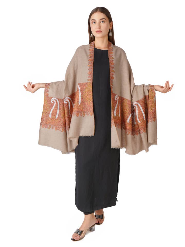 Pashmina Shawl with Elegant Sozni and Filigree Embroidery for wholesale by PASHWRAP