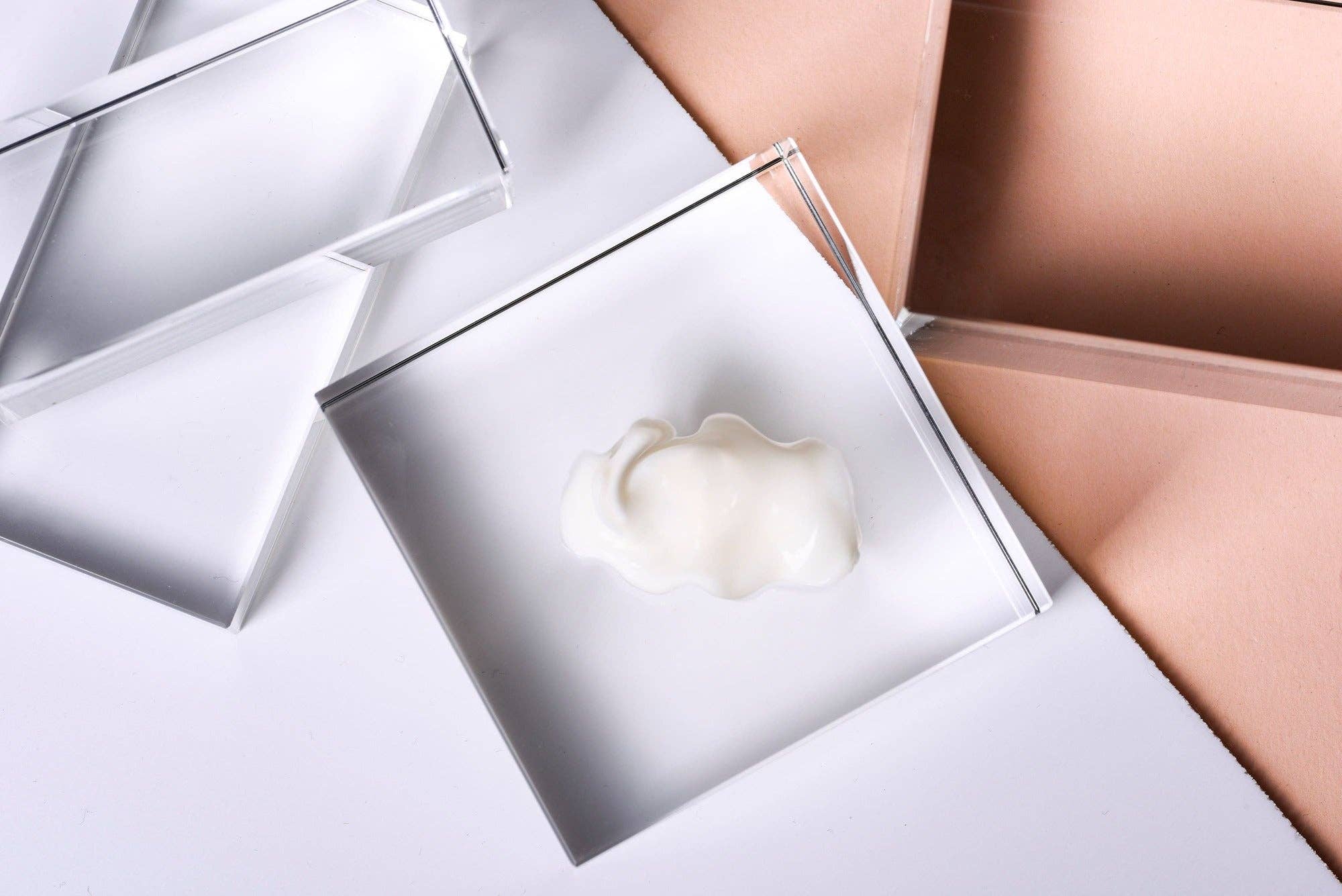 MAVERO COSMETICS - Wholesale Facial Moisturizer - WHERECREAM - day cream with hyaluronic acid, Q10 & urea4