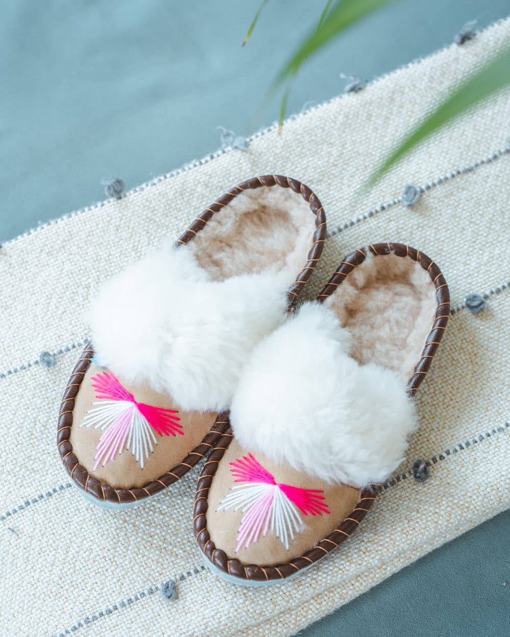 Sheepers – Großhandel Hausschuhe – Damen – Sen Pink 100 % Schafsschurwoll-Pantoffeln für Damen1