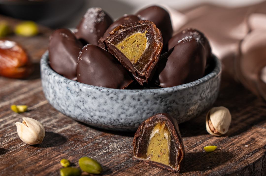 djoon – Doces cobertos de chocolate por atacado – Chocolate de tâmaras: Bomba di Pistacchio (orgânico)4