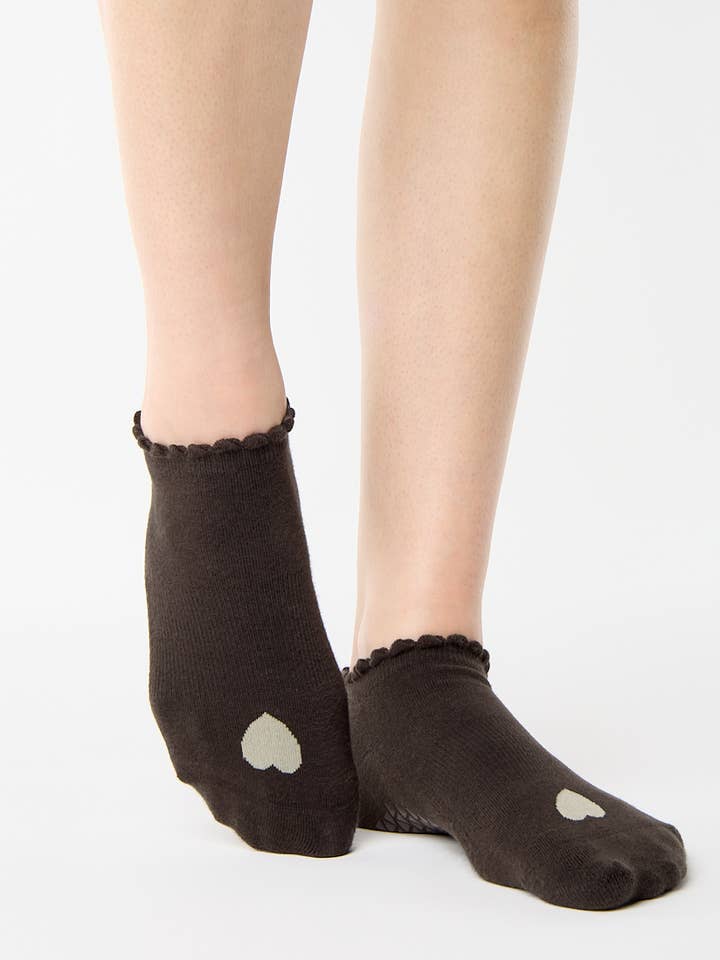 Women's Love Full Foot Grip Sock– No Slip Cotton Blend for Pilates & Barre for wholesale by Pointe Studio