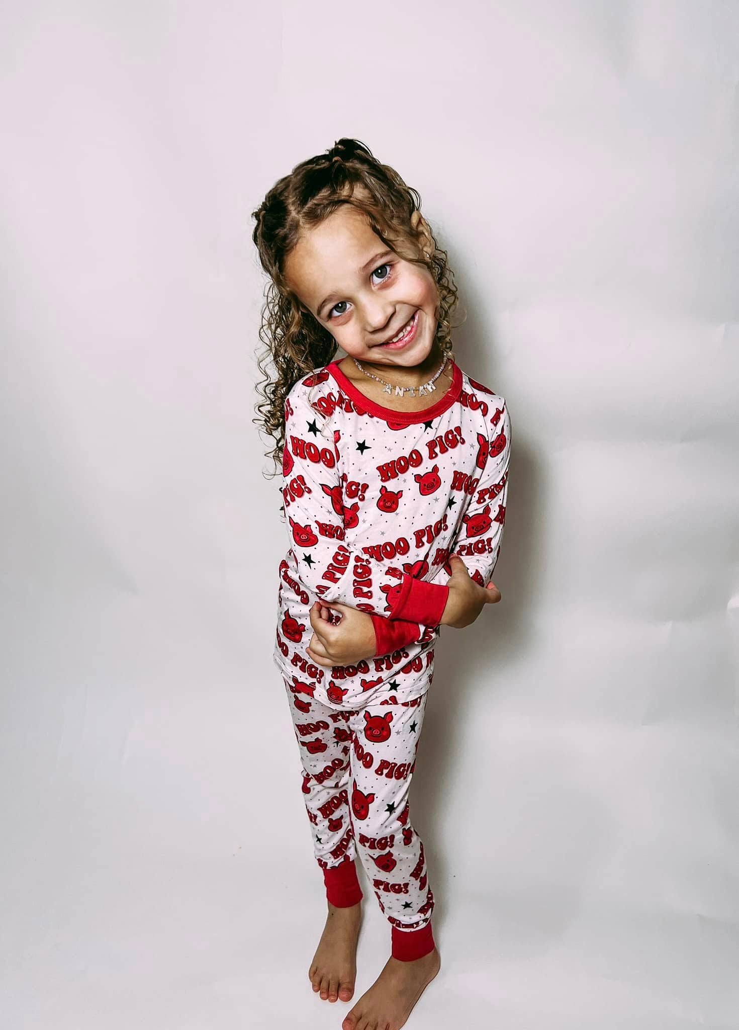 Southern Refinery - Vente Haut et bas de pyjama – enfant - Pyjama Arkansas Razorbacks Woo Pig Soie en bambou non sexiste 2