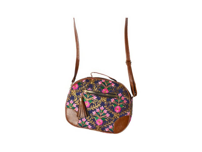 Gypsy Rose - Wholesale Shoulder Bag - Women's - Crochet Sun Flower Shoulder Bag