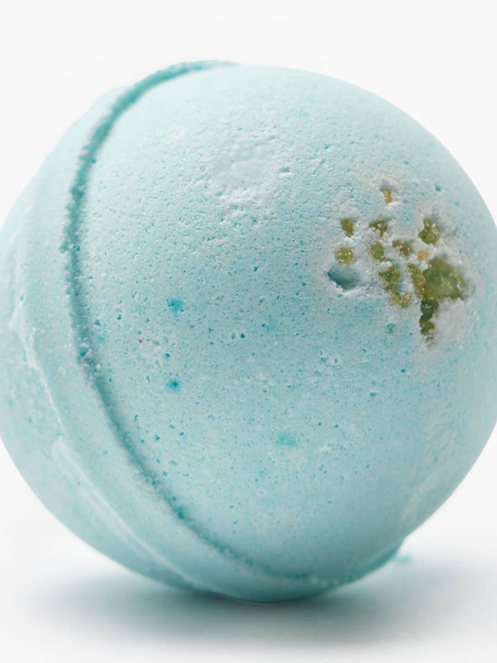 Eucalyptus & Sea Salt Bath Bomb for wholesale by SOAP CHERIE
