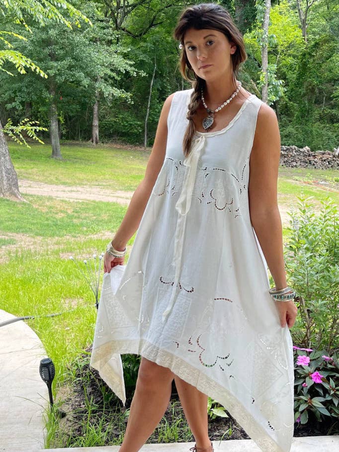 Abito in pizzo con figlia del contadino per la vendita all'ingrosso da parte di Jaded Gypsy