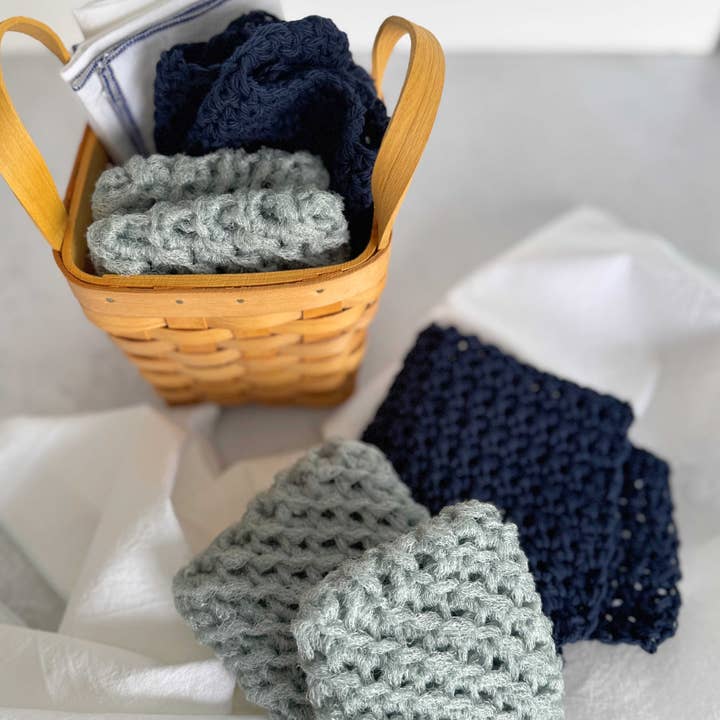 Dot and Army - Wholesale Cleaning Cloth - Cleaning Set in a Basket- four piece set