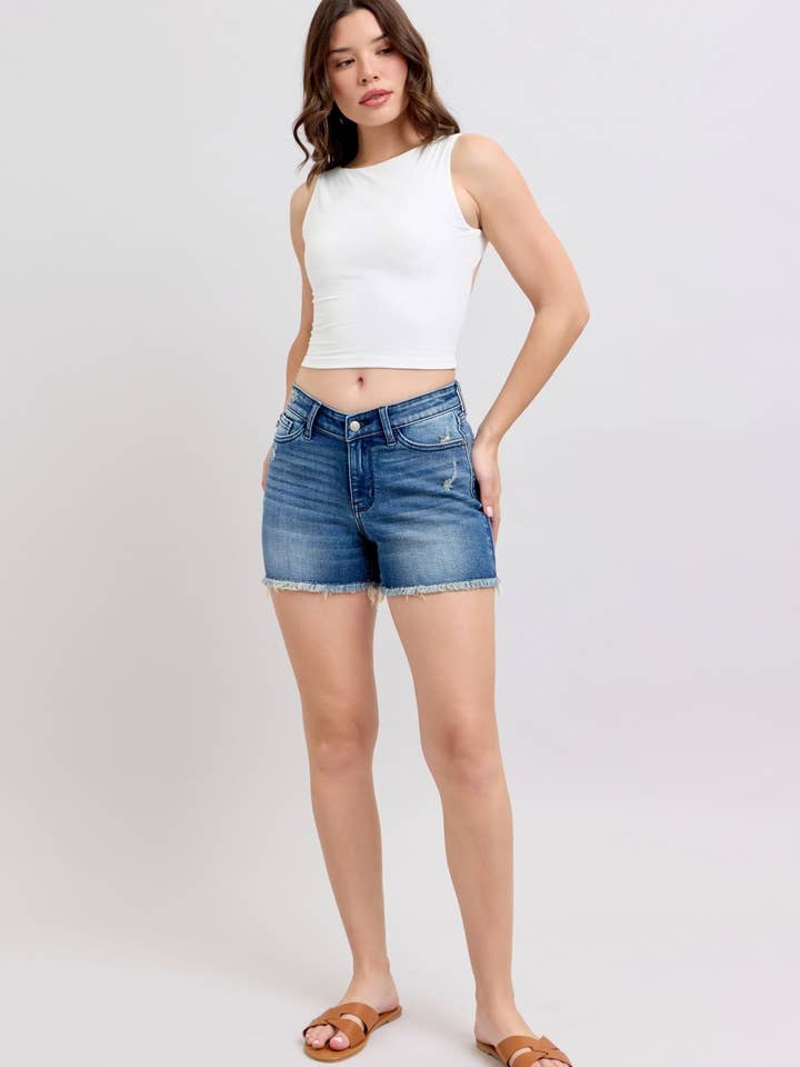 Watermelon Apparel – wholesale Shorts – Dam – Judy Blue Hög Midja V-Front Fray Hem Shorts7