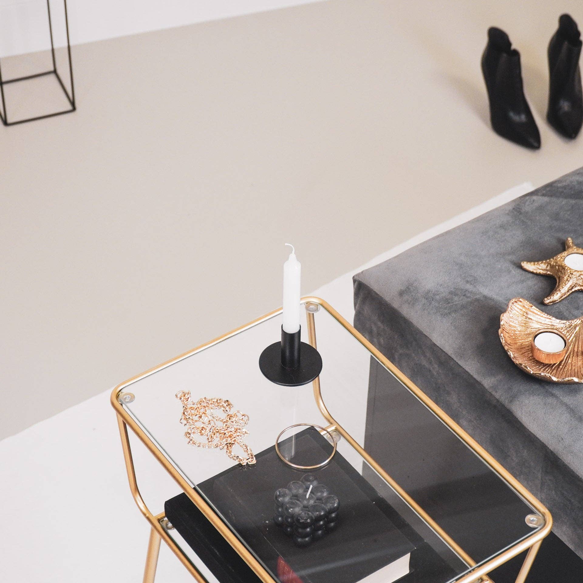 Housevitamin bv - Wholesale Candle Holder - Candleholder - Basic - Metal - Black - 8x8x6,5cm3