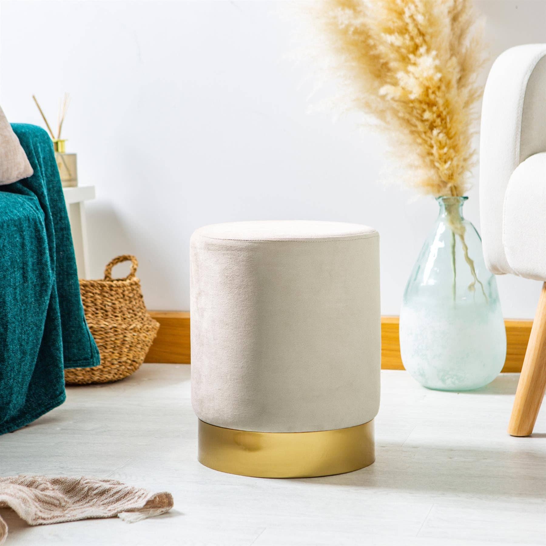 Rinkit Ltd – Großhandel Hocker – Runder samtbezogener Hocker als Fußbank – 29 cm Durchmesser x 36 cm Höhe – von Harbour Housewares37