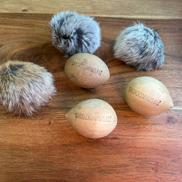 Whiskers 'n Paws Unique Pet Gifts, LLC - Wholesale Pet Toy - Cat - Carton of Rabbit Fur Balls/Egg Shaped Gourds (RFBESG-079)2