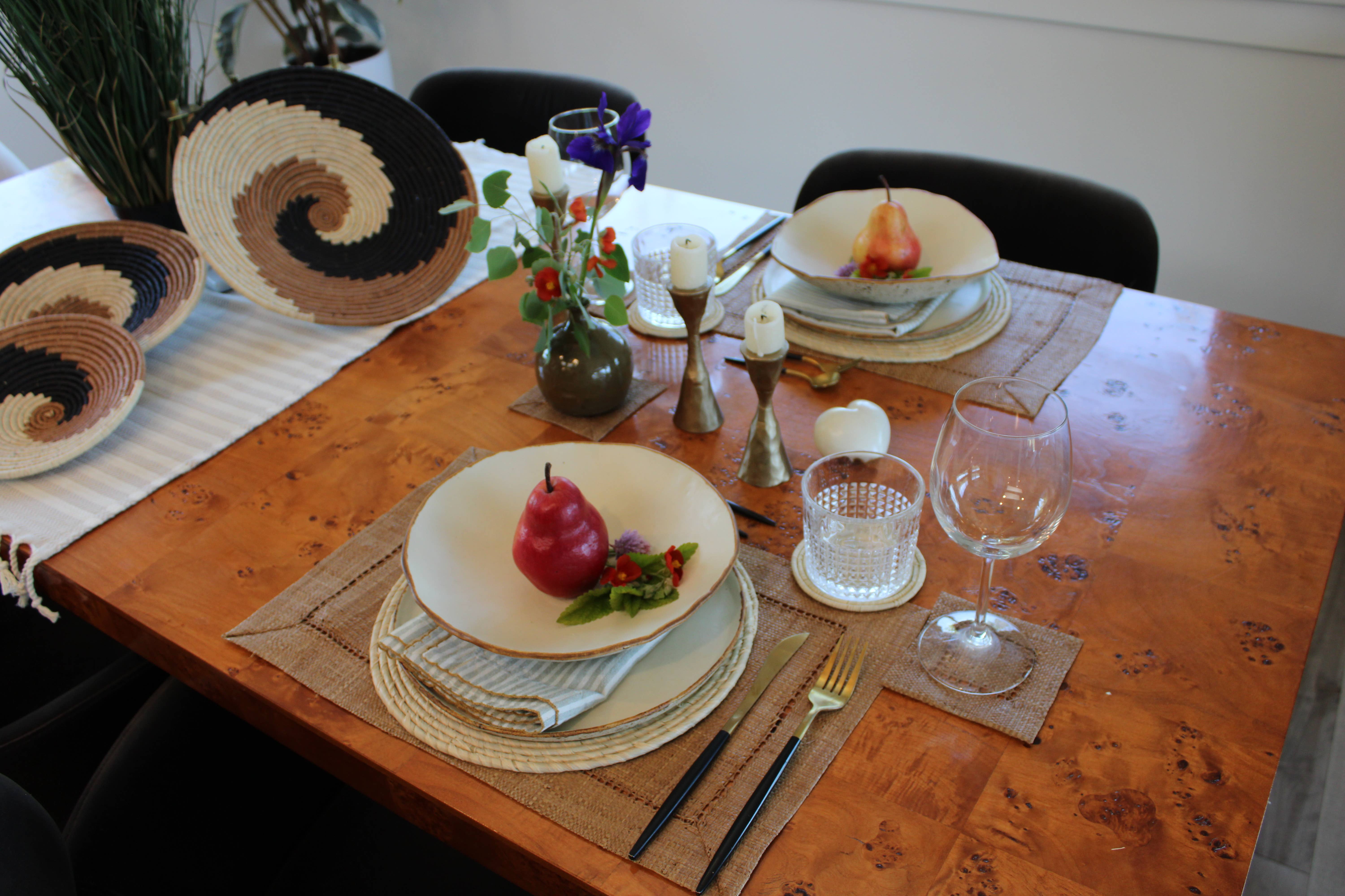 Shebobo - Wholesale Placemat - Dabu ronde onderzetters en placemats van gevlochten raffia in spiraalpatroon, set van 62