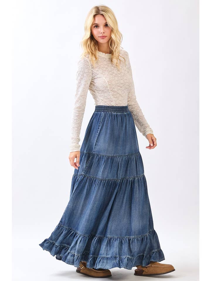 JUPE LONGUE MAXI ÉVASÉE À ÉTAGES EN CHAMBRAY AVEC TAILLE ÉLASTIQUE pour la vente par mittoshop