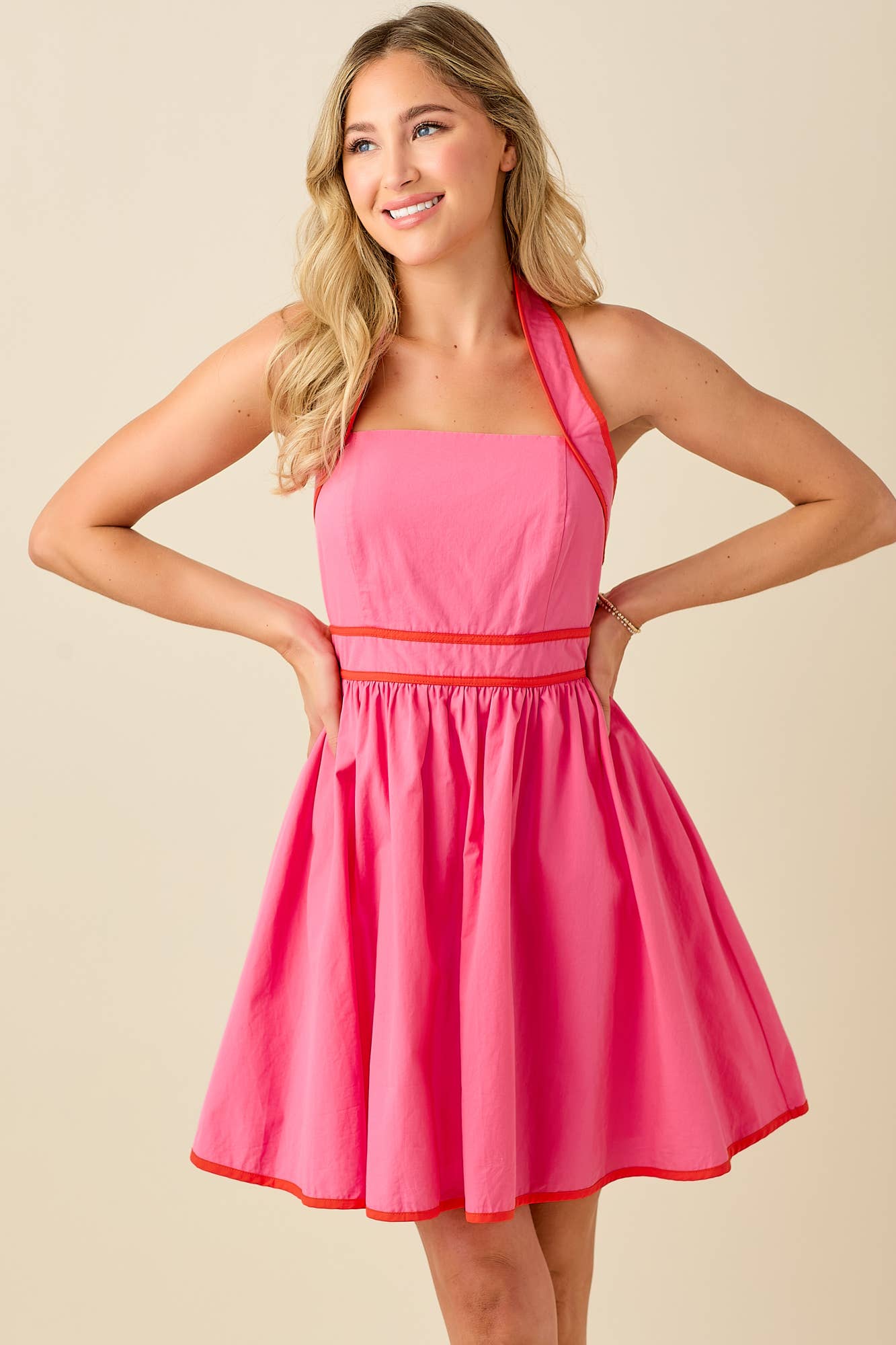 BABY PINK – wholesale Dress – Women's – Halter neck backless mini dress with contrast binding31