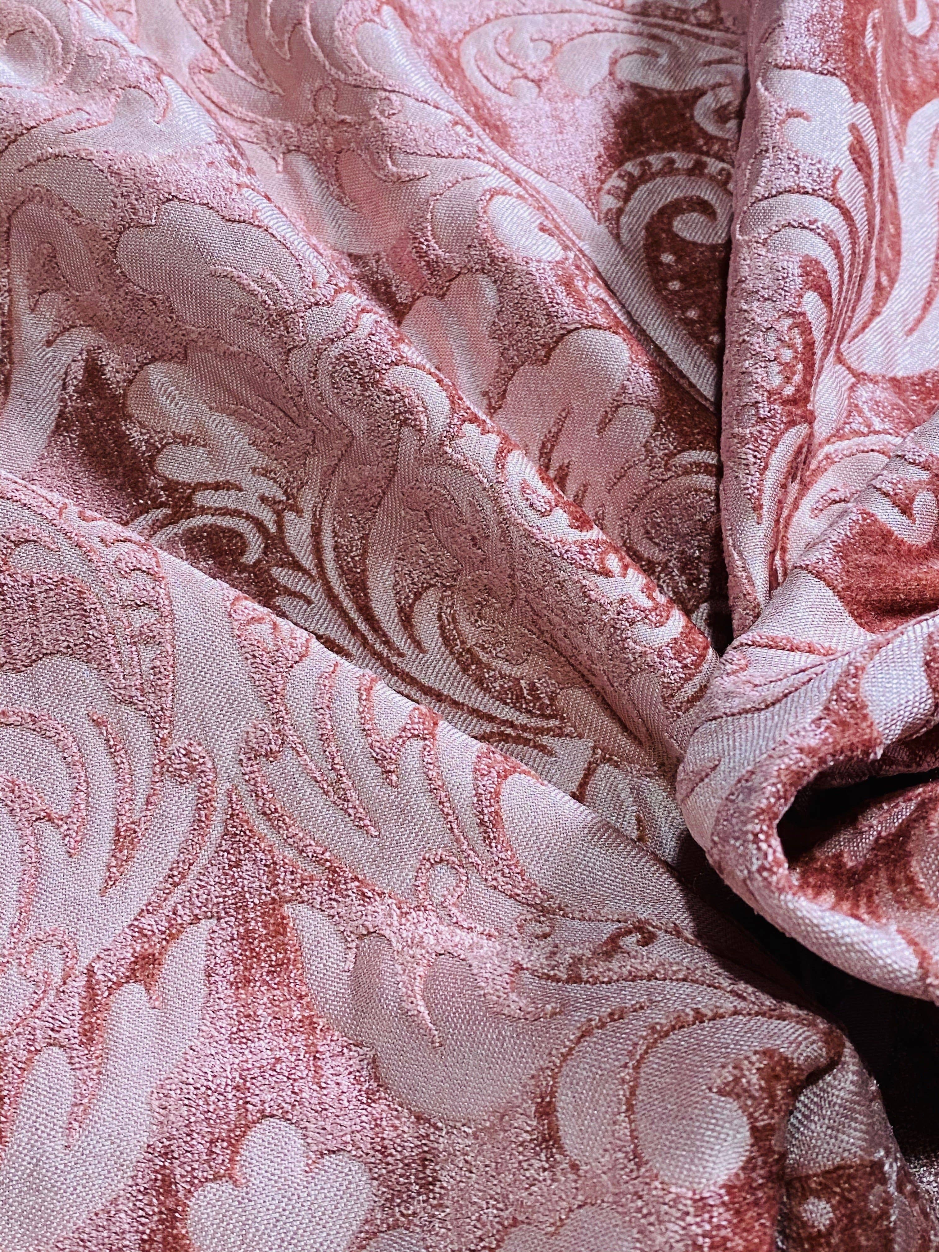 Fancy Styles Fabric - Vente Tissu - Tissu velours chenille burnout damassé designer Queen Isabella rose ancien6